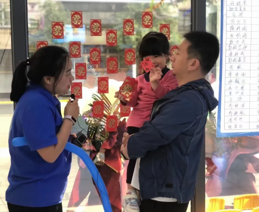 恭喜云南个旧店正式开业~愉悦宝贝正式入驻云南